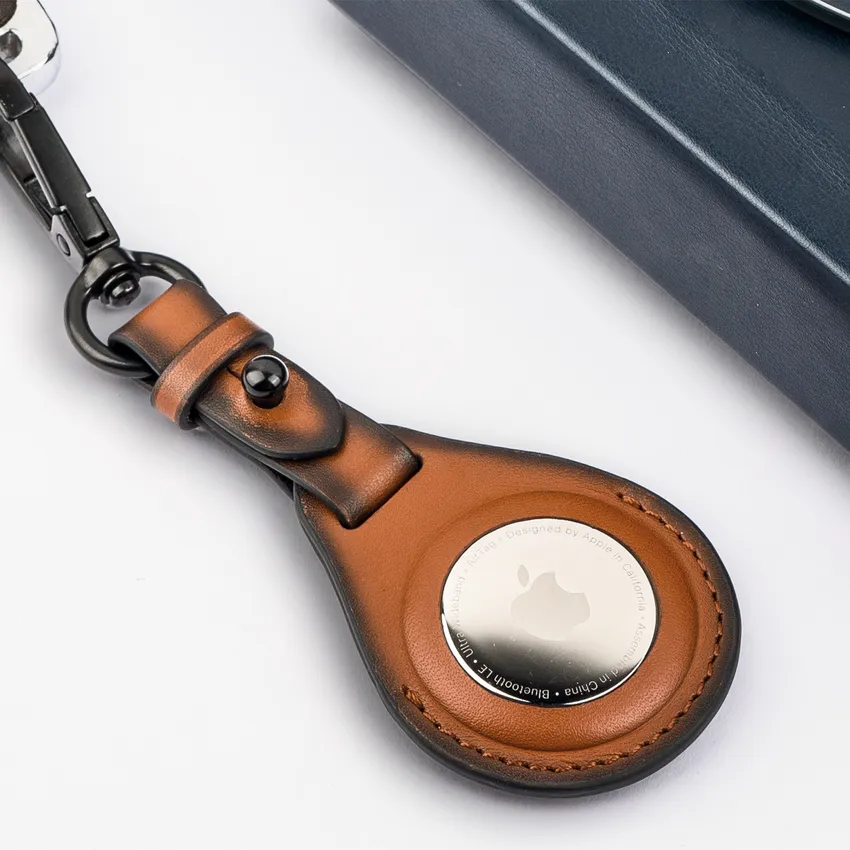 Lapis Bard Ducorium AirTag Holder  Cognac